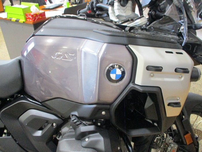 2026 BMW Motorrad R 1300 GS ADVENTURE TRIPLE BLK BLACK STORM METALLIC