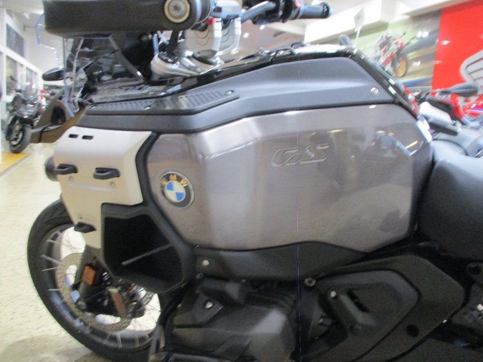 2026 BMW Motorrad R 1300 GS ADVENTURE TRIPLE BLK BLACK STORM METALLIC