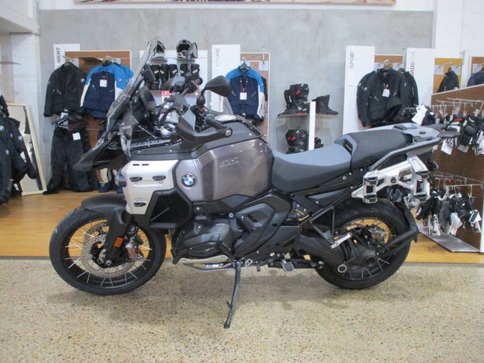 2026 BMW Motorrad R 1300 GS ADVENTURE TRIPLE BLK BLACK STORM METALLIC
