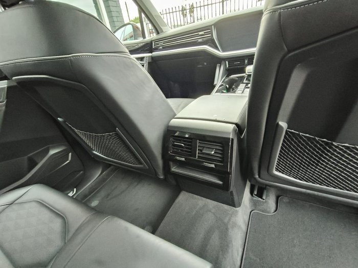 2021 Volkswagen Touareg 210TDI Elegance