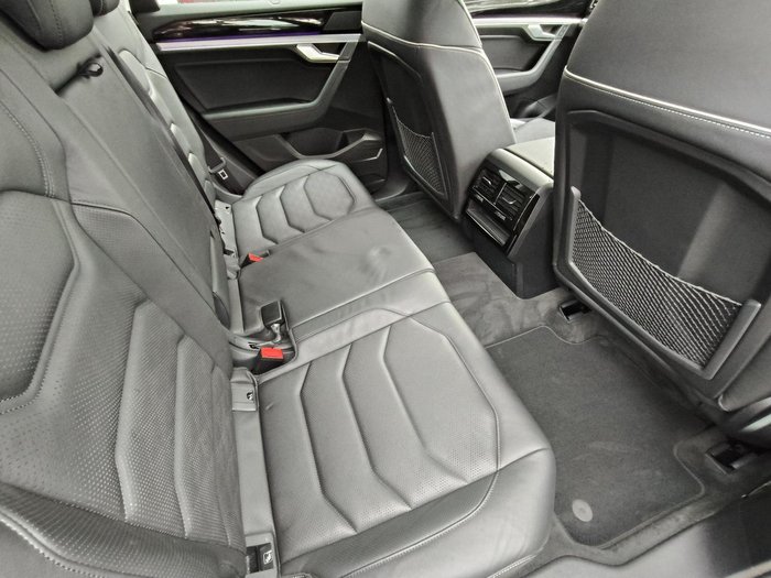 2021 Volkswagen Touareg 210TDI Elegance