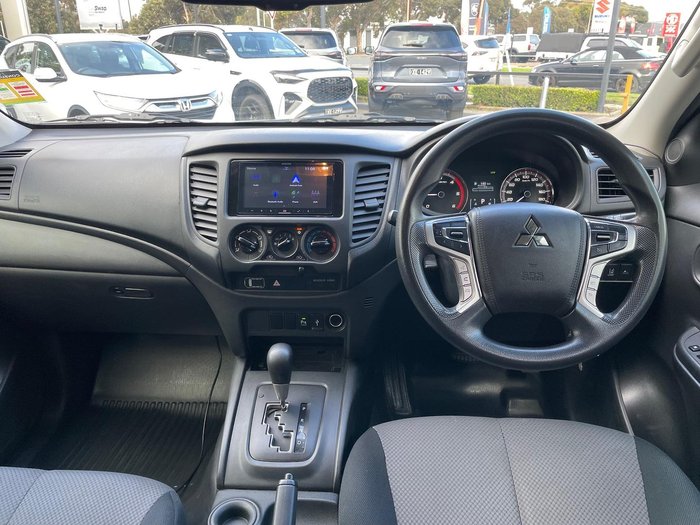 2019 Mitsubishi Triton GLX ADAS
