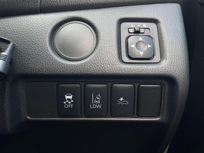 2019 Mitsubishi Triton GLX ADAS