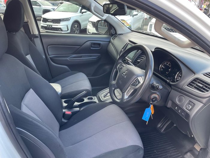 2019 Mitsubishi Triton GLX ADAS