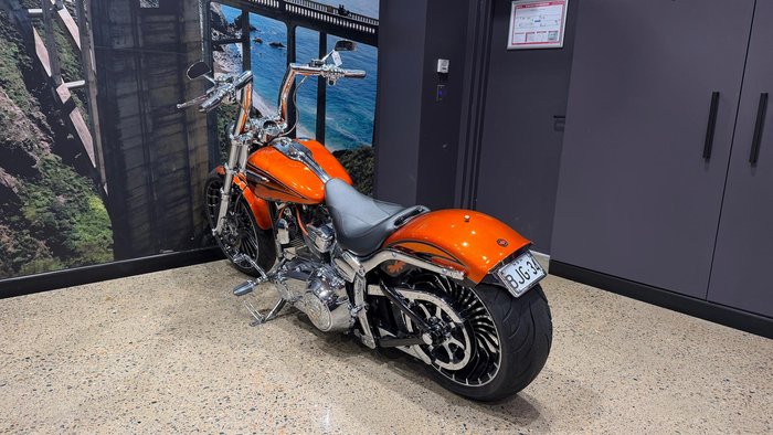 2014 Harley-Davidson CVO Breakout (FXSBSE) CVO Orange