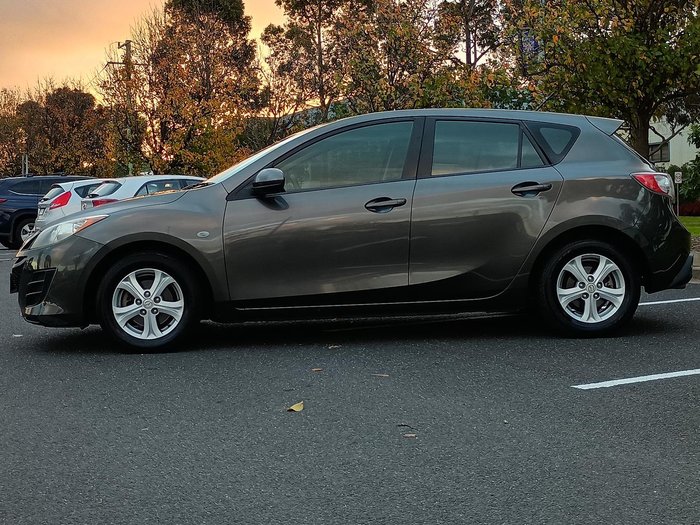 2010 Mazda 3 Maxx