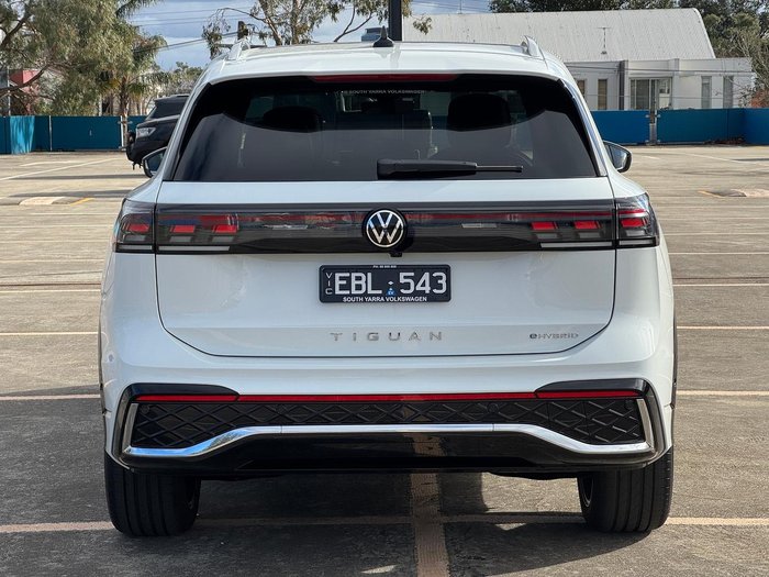 2026 Volkswagen Tiguan 200TSI eHybrid R-Line