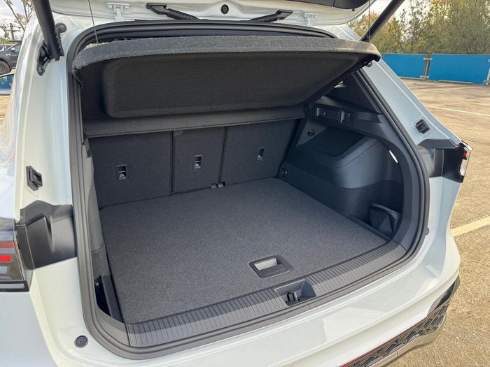 2026 Volkswagen Tiguan 200TSI eHybrid R-Line