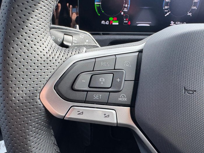 2026 Volkswagen Tiguan 200TSI eHybrid R-Line