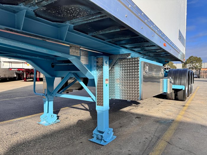 2018 Lucar Lead Roll Back