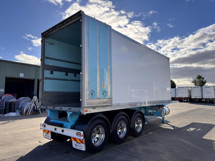 2018 Lucar Lead Roll Back