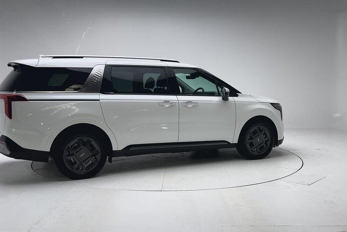 2025 Kia Carnival