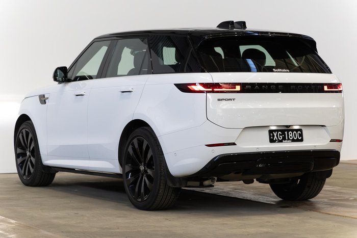 2025 Land Rover Range Rover Sport D300 Dynamic SE