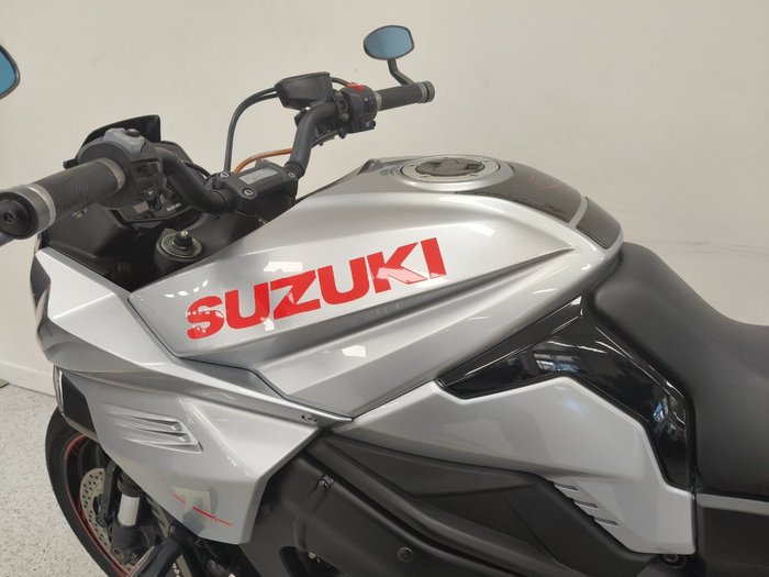 2019 Suzuki GSX-S1000 CHROME