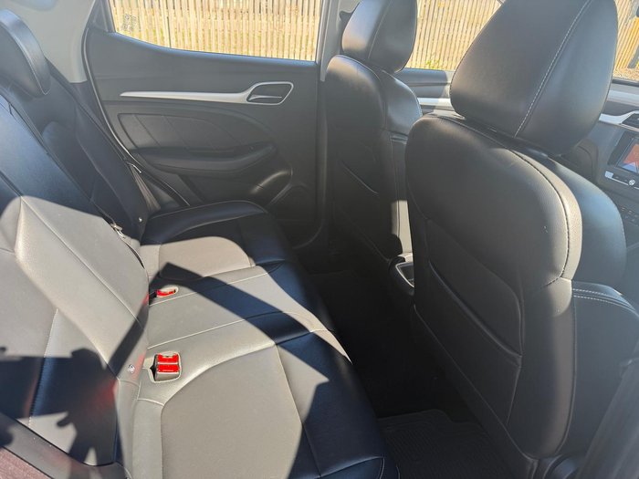 2021 MG ZS Excite AZS1 MY21 Dover White