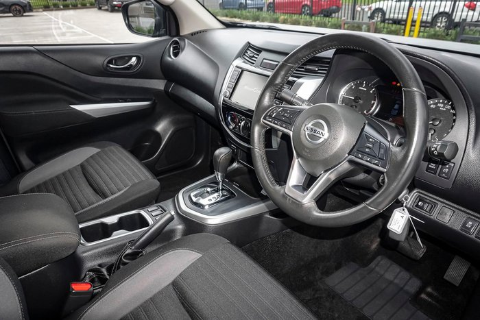 2021 Nissan Navara ST
