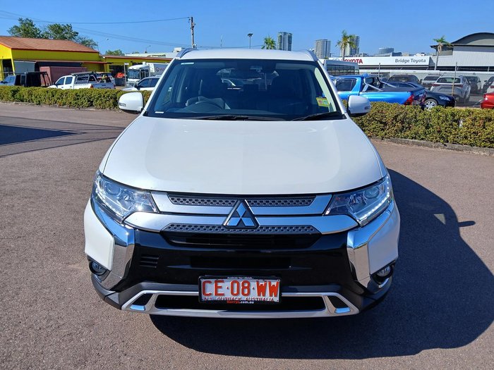 2020 Mitsubishi Outlander LS