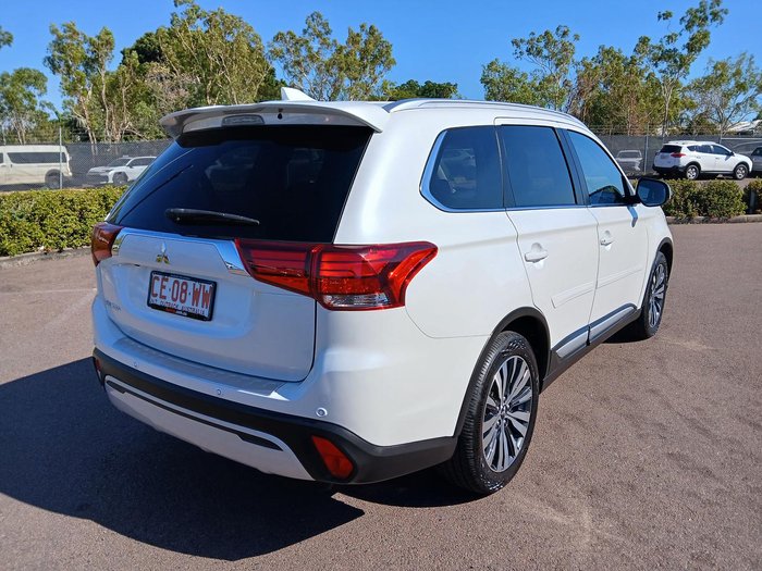 2020 Mitsubishi Outlander LS