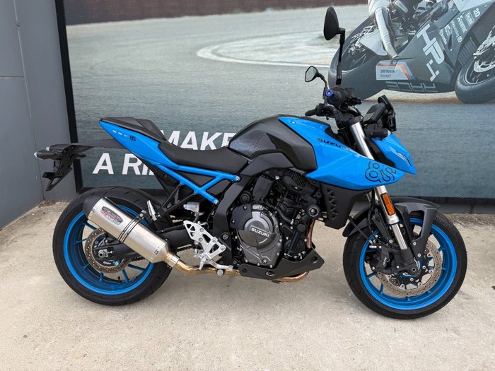 2023 Suzuki GSX-8S Blue