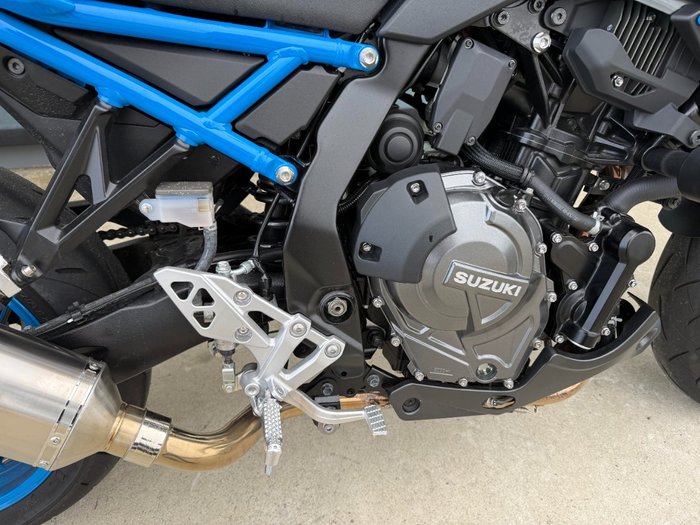 2023 Suzuki GSX-8S Blue