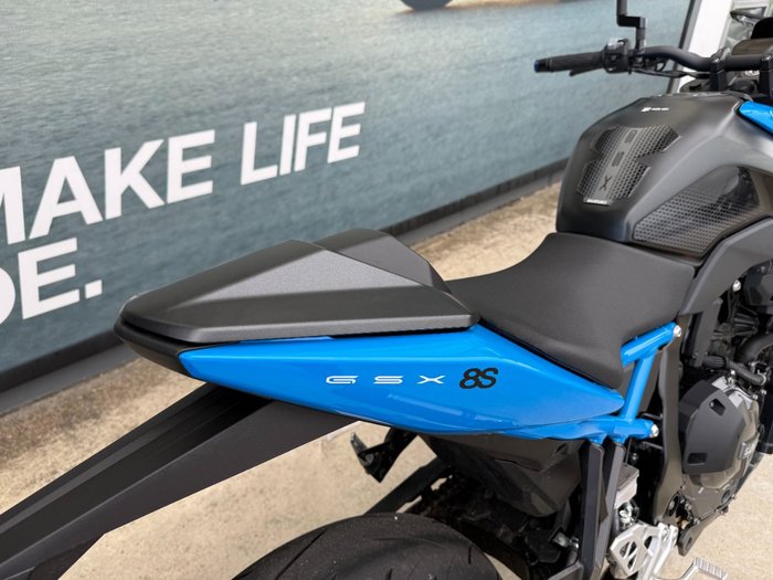 2023 Suzuki GSX-8S Blue