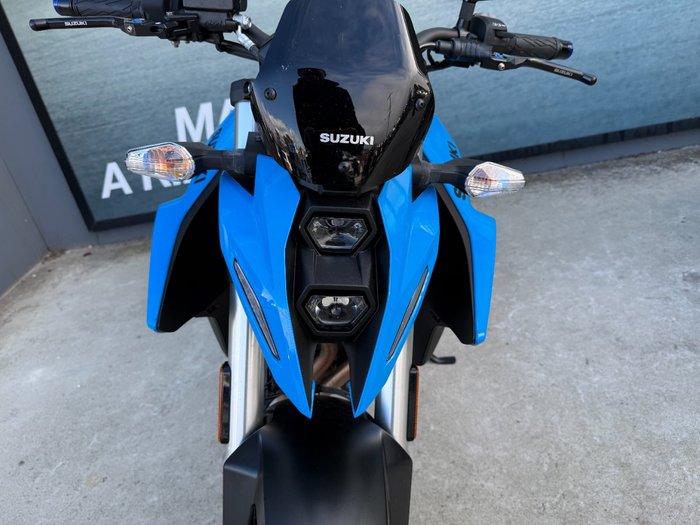 2023 Suzuki GSX-8S Blue