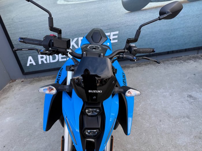 2023 Suzuki GSX-8S Blue