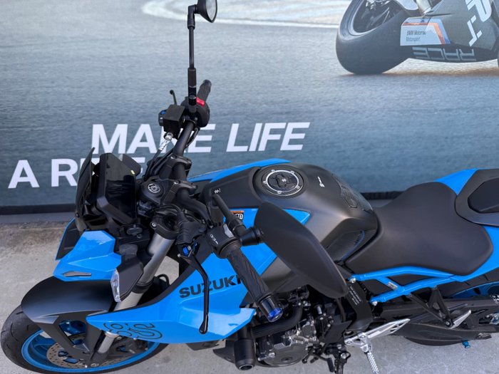 2023 Suzuki GSX-8S Blue