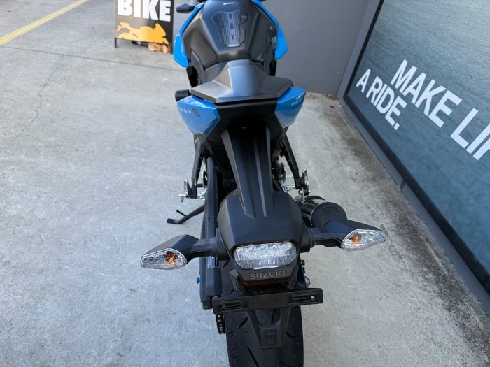 2023 Suzuki GSX-8S Blue