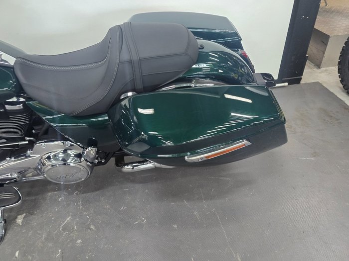 2024 Harley-davidson FLTRX ROAD GLIDE (117) Green