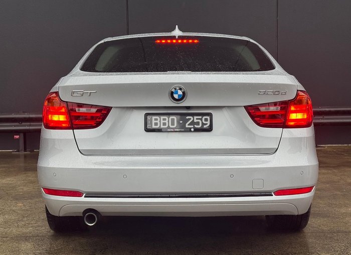 2013 BMW 3 Series 320d Sport Line
