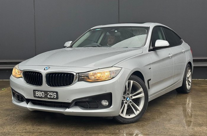 2013 BMW 3 Series 320d Sport Line