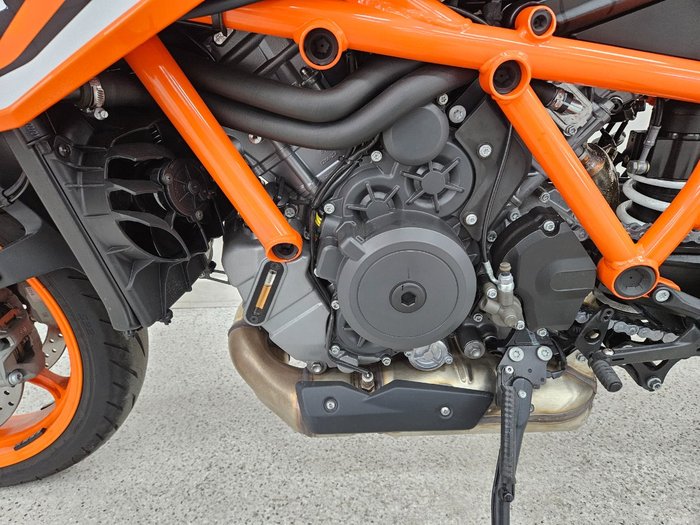 2023 Ktm 1290 SUPER DUKE R Orange