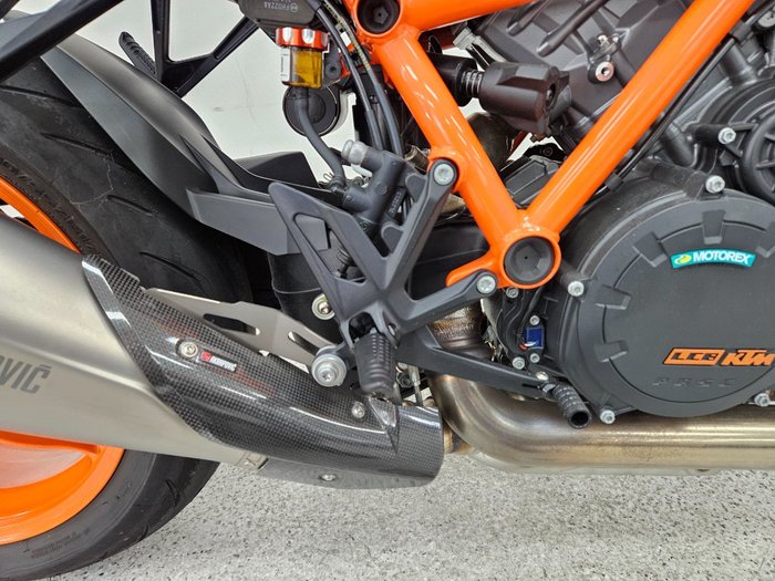 2023 Ktm 1290 SUPER DUKE R Orange