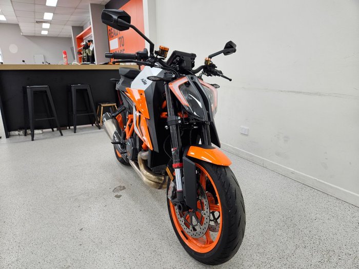 Ktm 1290 SUPER DUKE R