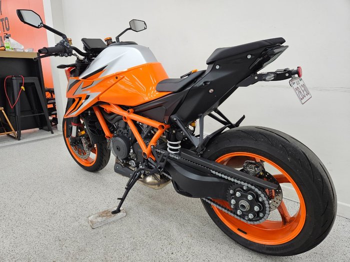 2023 Ktm 1290 SUPER DUKE R Orange