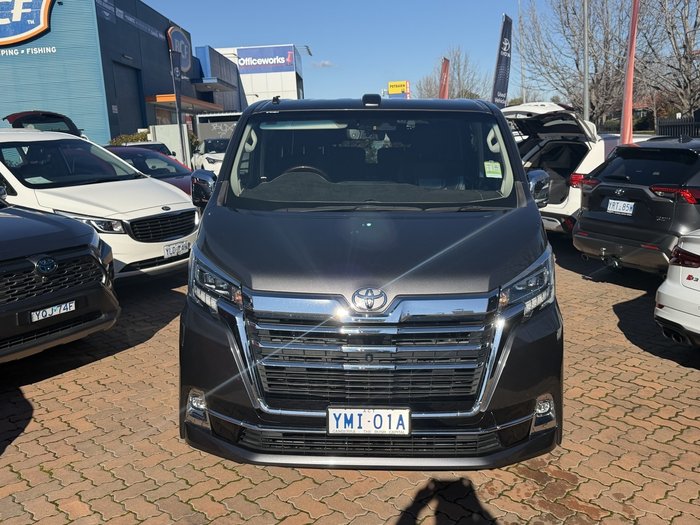 2021 Toyota Granvia VX