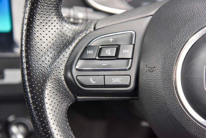 2023 MG ZS