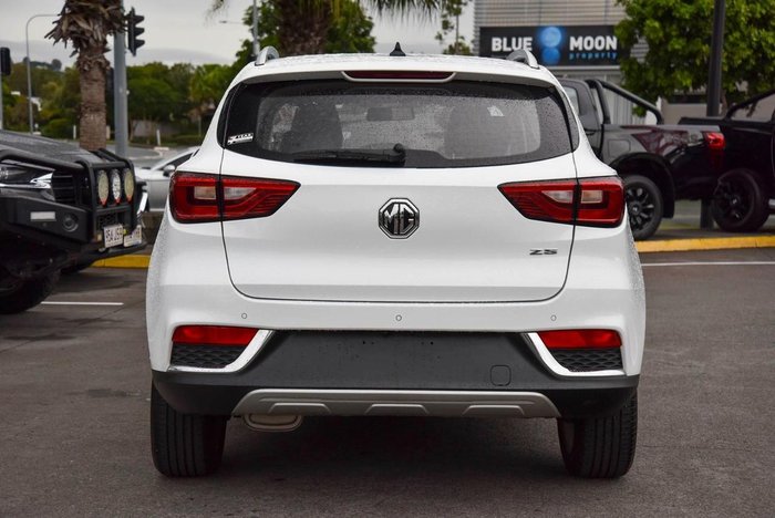 2023 MG ZS