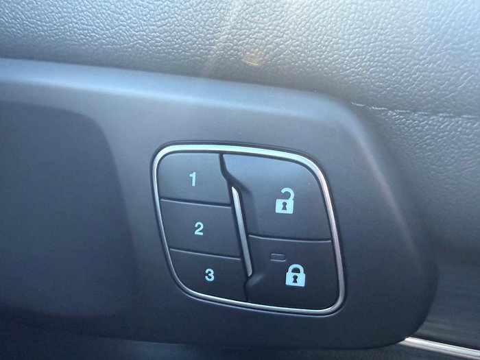 2025 Ford Everest Sport