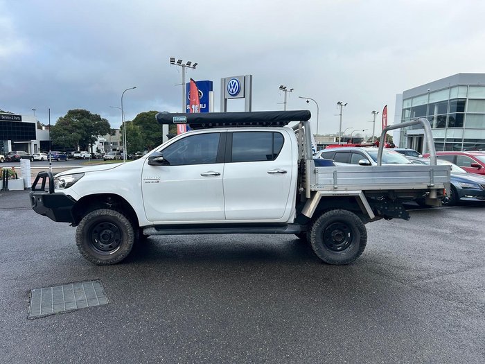 2016 Toyota Hilux SR
