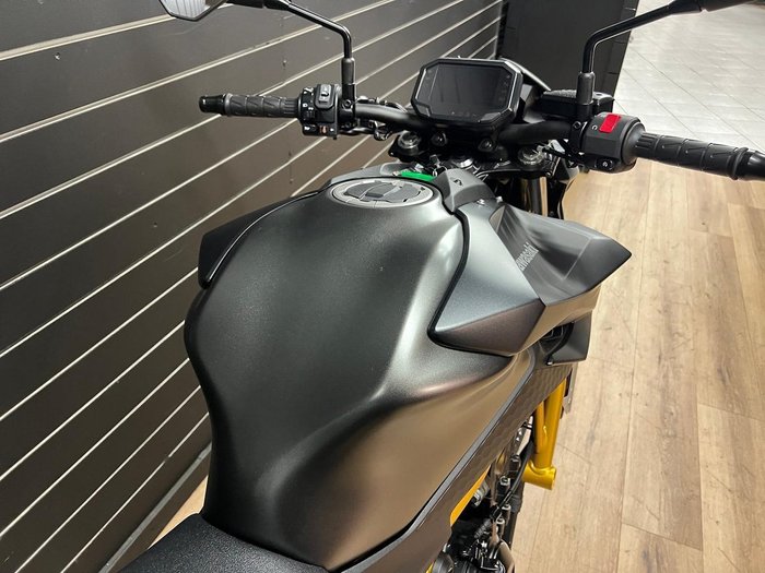 2026 Kawasaki Z650L (LAMS) Grey
