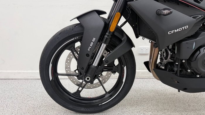2026 CFMOTO 450 NK grey