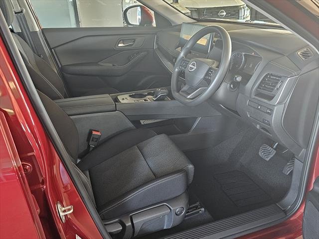 2026 NISSAN T33 ST