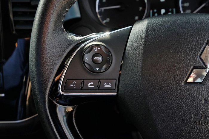 2020 Mitsubishi Outlander ES