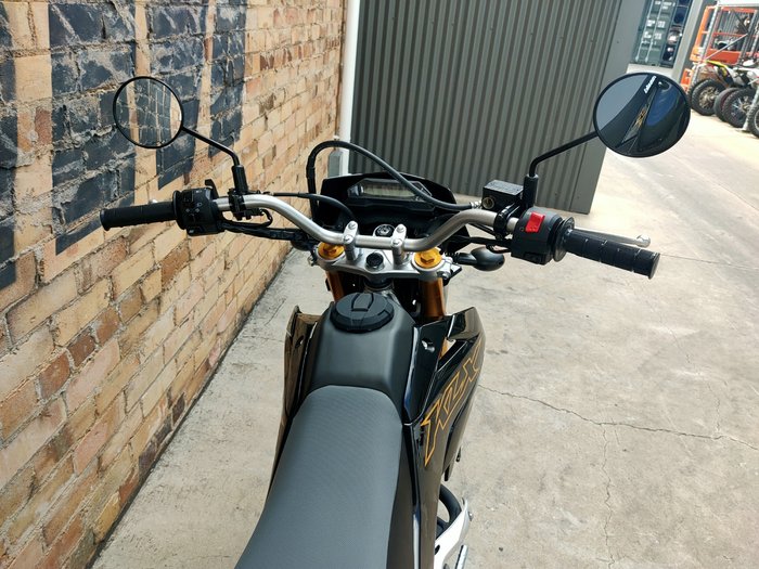 2026 KAWASAKI KLX150 DUAL PURPOSE BK2