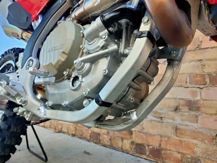 2025 DUCATI DESMO450 MX MOTOCROSS RED
