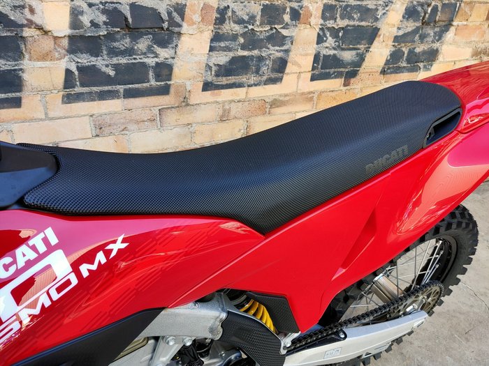 2025 DUCATI DESMO450 MX MOTOCROSS RED