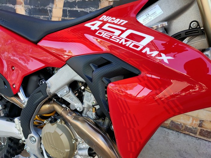 2025 DUCATI DESMO450 MX MOTOCROSS RED