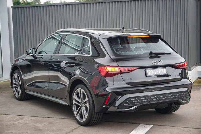 2025 Audi A3 TFSI 150kW S line
